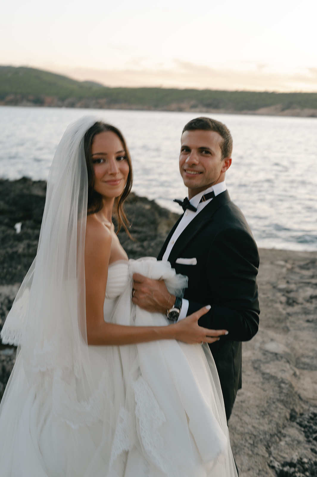 ELENA & MO