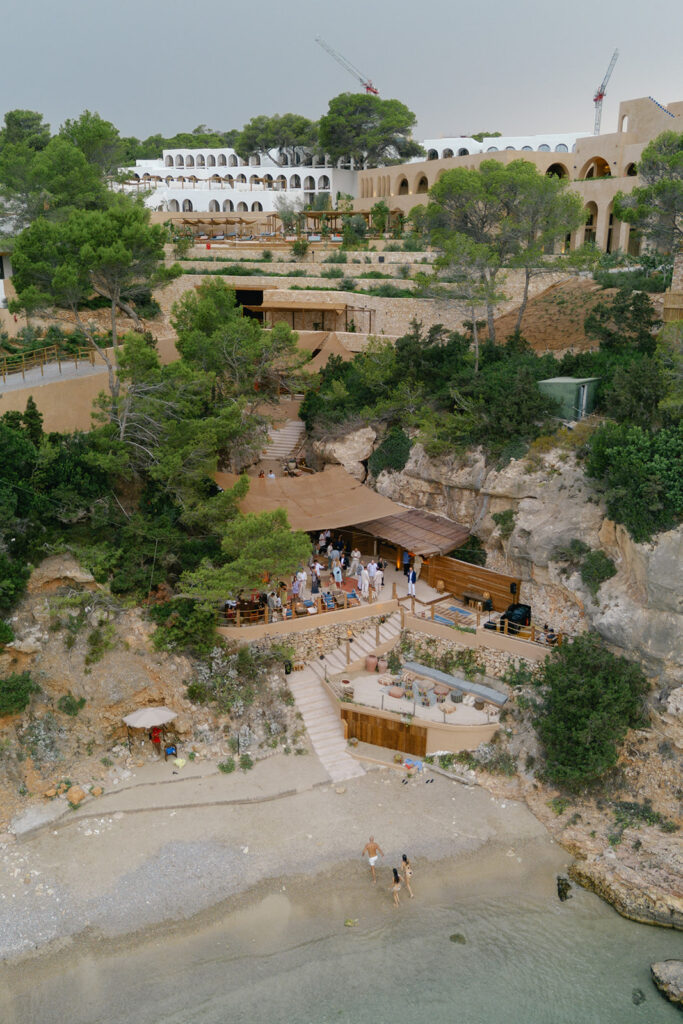 Natural Mediterranean styling and relaxed wedding reception at Nomade Ibiza