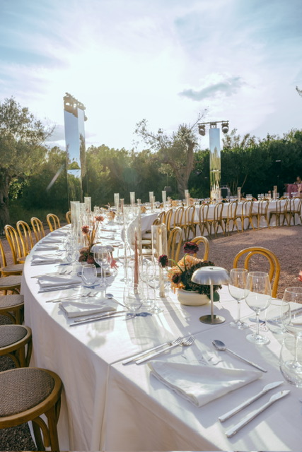 wedding dinner table design at ca na xica